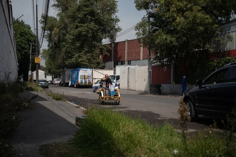 Vendedor ambulante en Naucalpan.