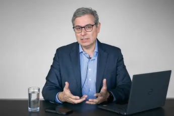 Dr. David Camacho Alcocer